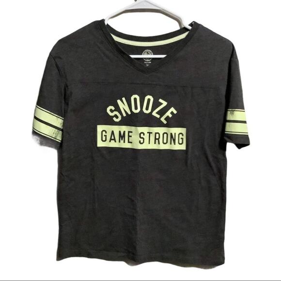 SO Authentic American Snooze Game Strong Shirt Size XS Dark Gray Yellow - Picture 1 of 7